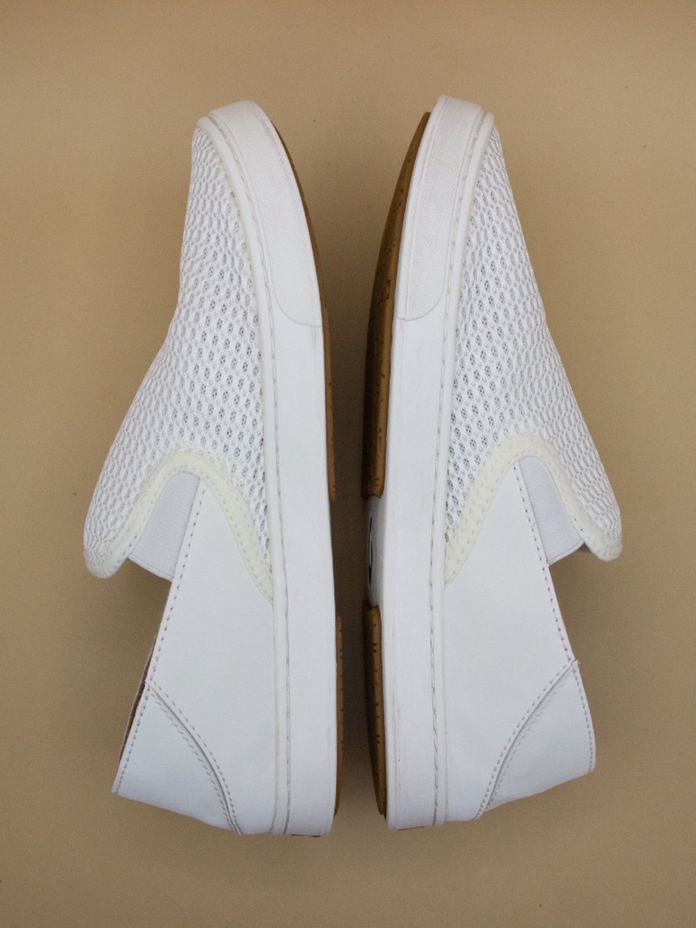 OluKai Pehuea White Breathable Mesh Slip On Shoes 20271 Women's Size 8 - Picture 7 of 9